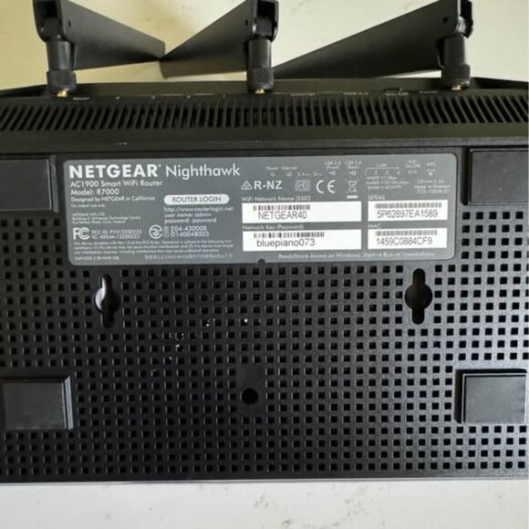 Netgear Nighthawk WiFi Router - Picture 3 of 3